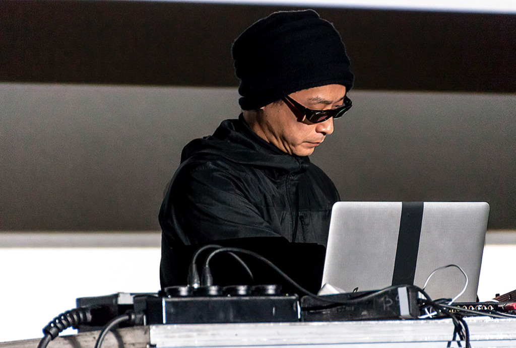 Ryoji Ikeda